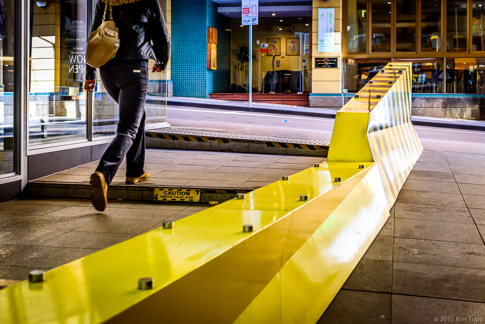 Hazard seat - Watch your step