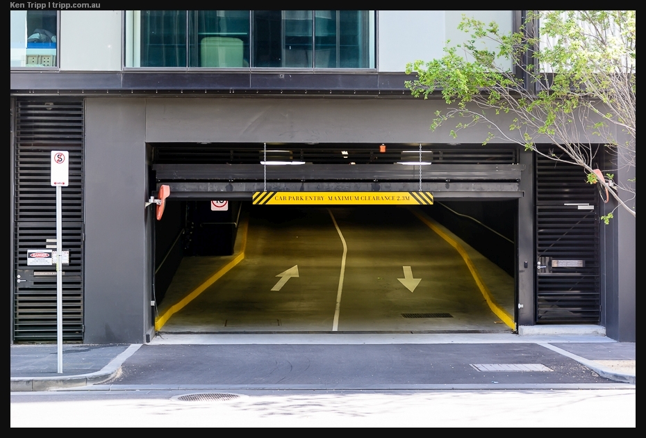 Docklands - South Wharf Drive