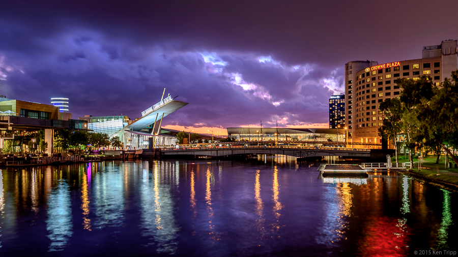 Sunset on the Yarra River from Kings Bridge